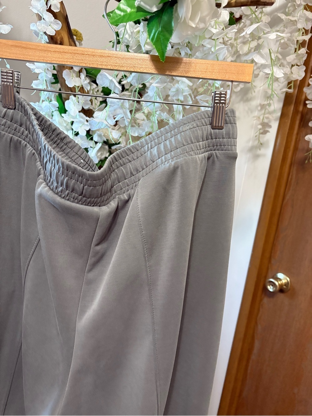 FLX Wide-Leg Drawstring Track Pants in Gray - Picture 6 of 6